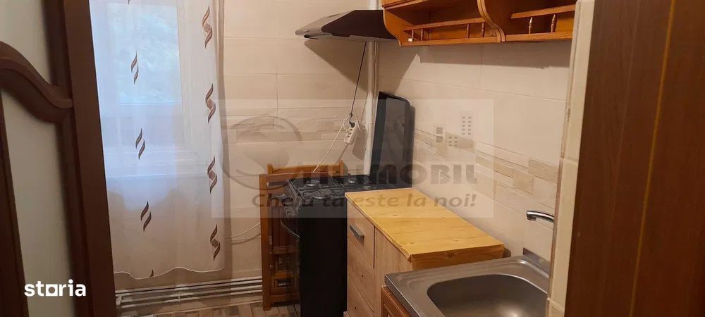 Apartament 3 camere Pacurari - 370 EURO