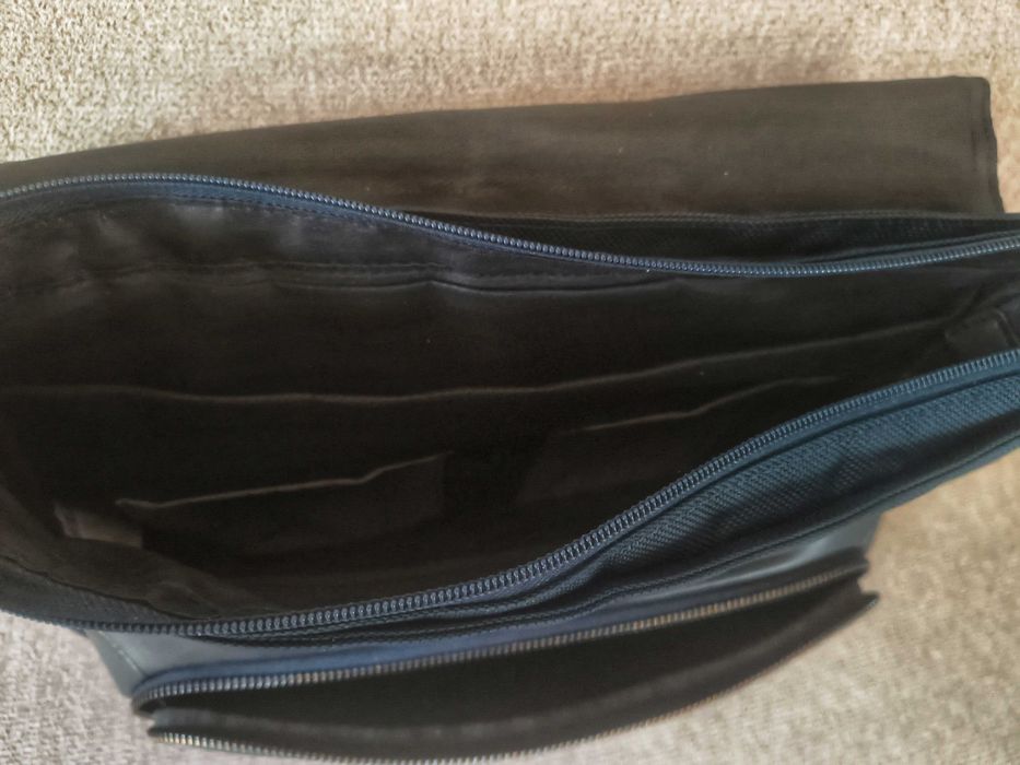 Samsonite Sefton Crossbody L TCP with tablet compartment, Navy