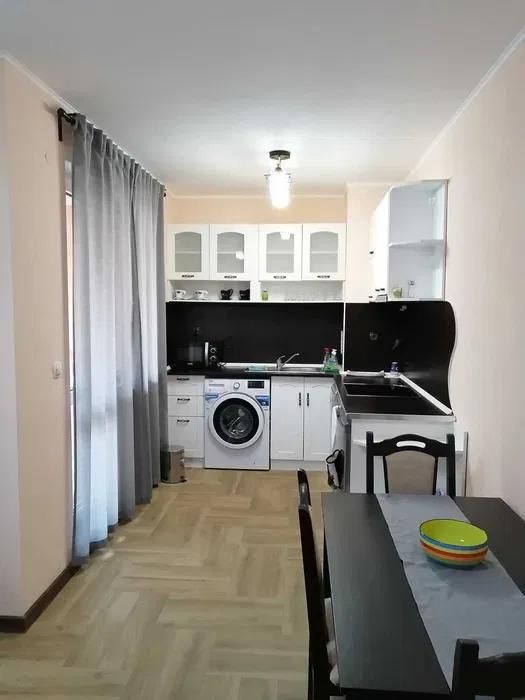 Дава се под наем Двустаен апартамент в Пловдив, Център - 54 кв.м за 375 € - Снимка #1