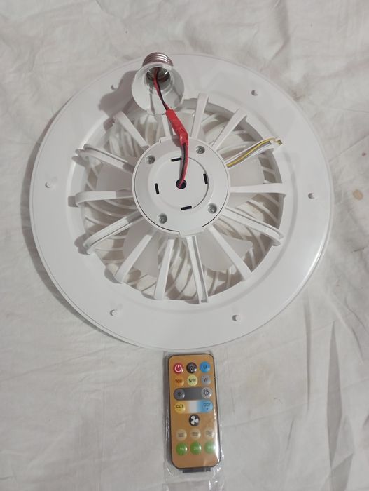 Lustă Led cu Ventilator
