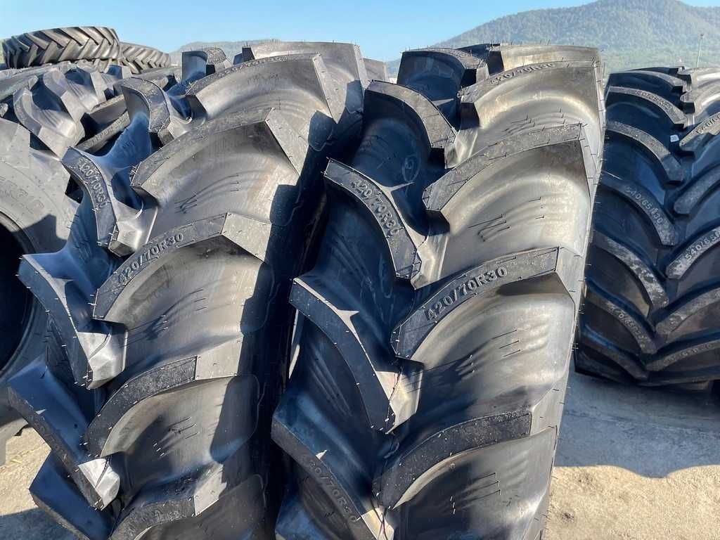 Anvelope noi 420/70 R30 OZKA RADIALE de tractor cu garantie