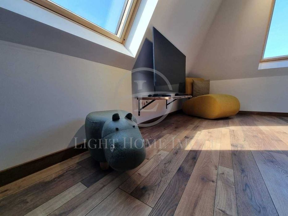 Продава се Тристаен апартамент в Пловдив, Каменица 1 - 120 кв.м за 2742 €/кв.м - Снимка #7