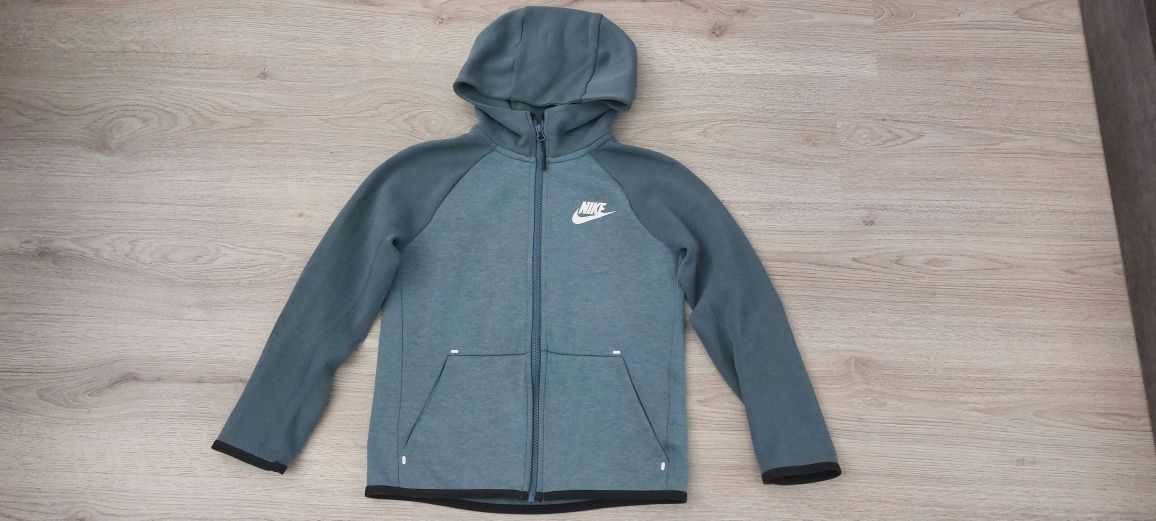 Детско горнището Nike tech