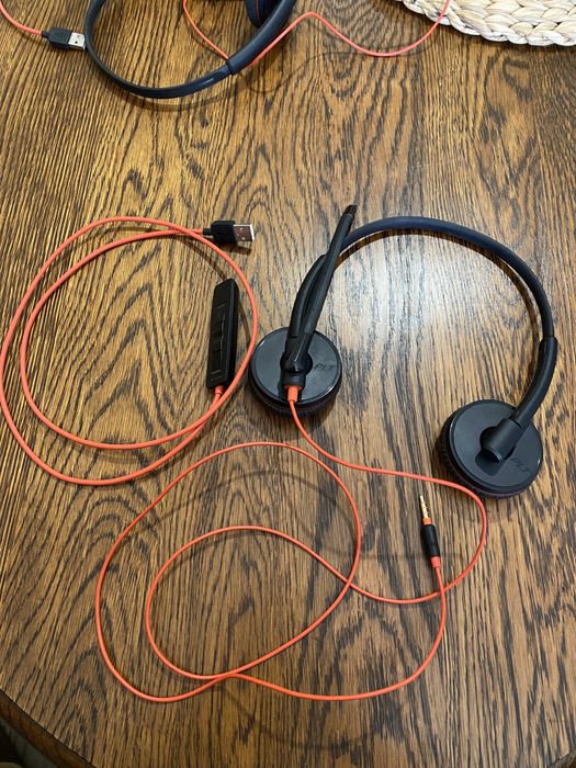 Слушалки с микрофон Plantronics - Blackwire C3225 черни