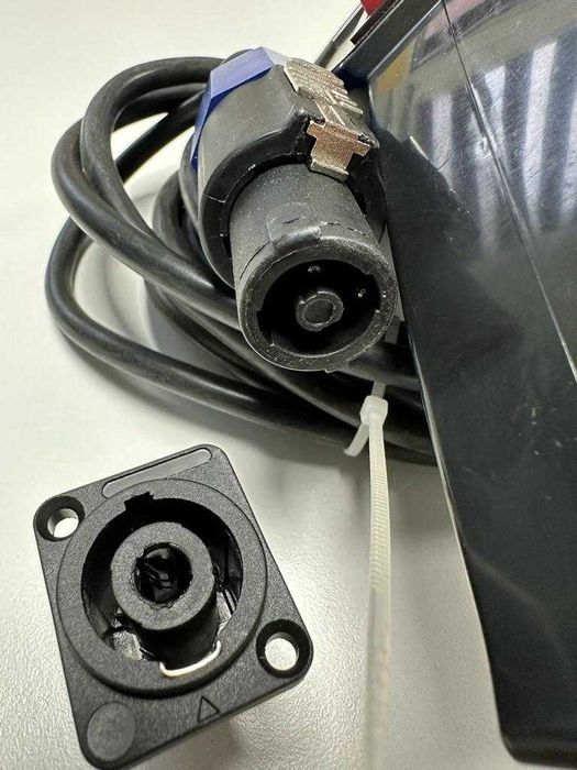 Telecomanda troliu cu fir