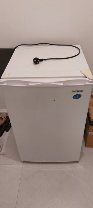 Холодильник Samsung