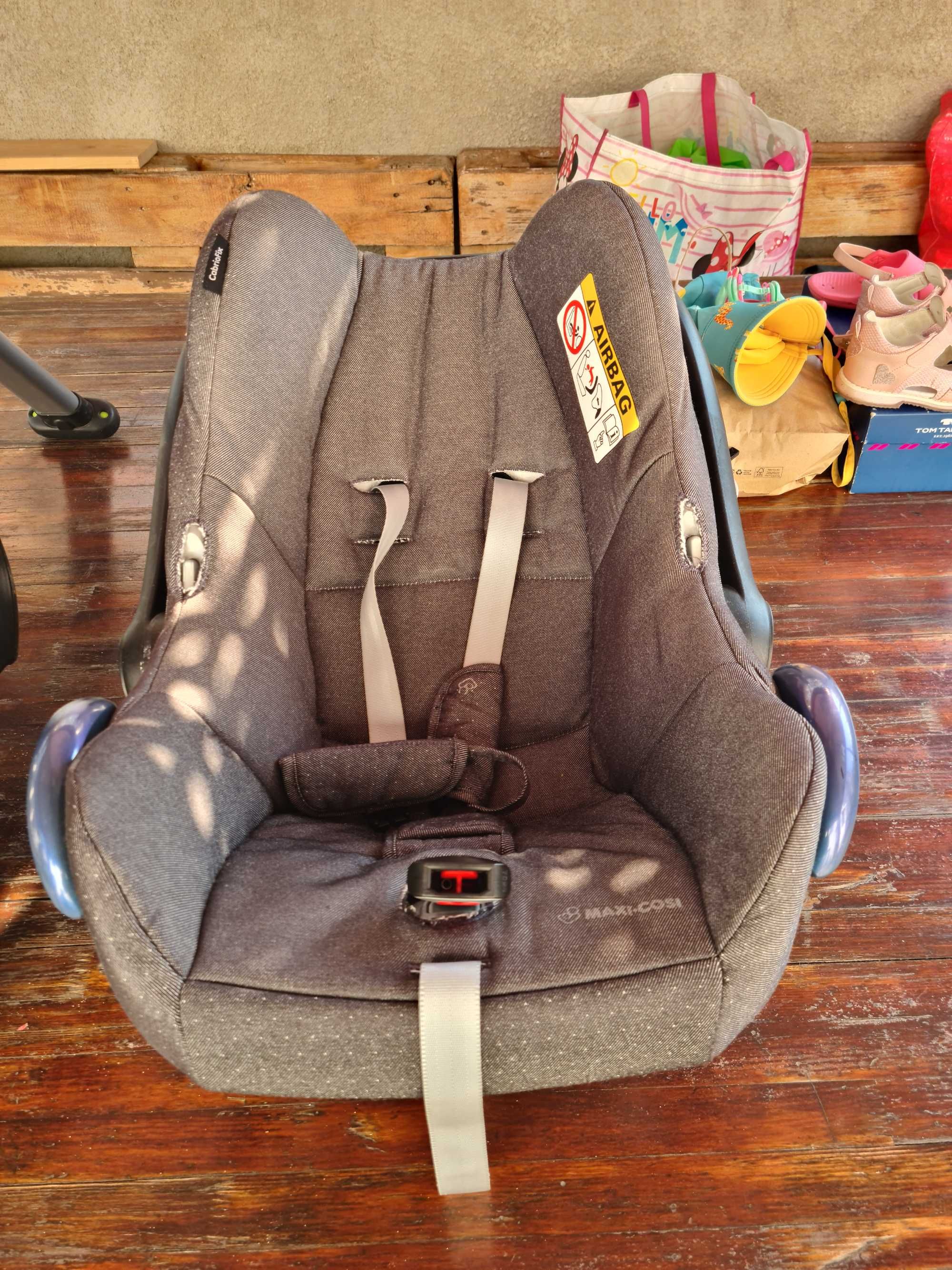 Столче за кола 0-13 КГ MAXI COSI Easy Fix