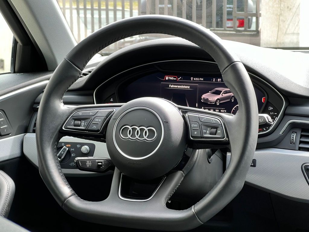 Audi a4 s line .2018. 2.0 d 190 cp