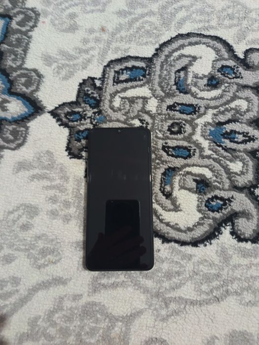 A12 Samsung holati yaxshi