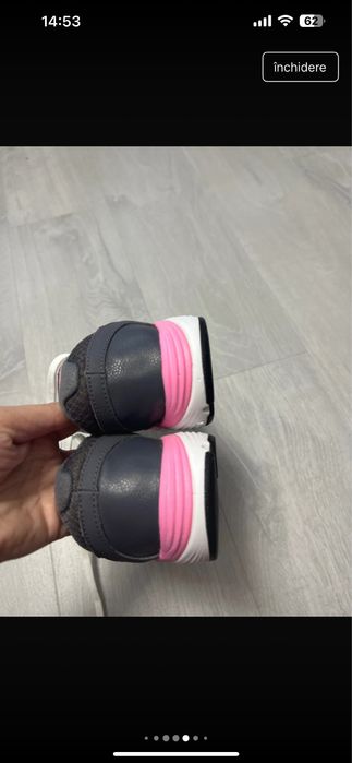 Adidasi Nike, 36