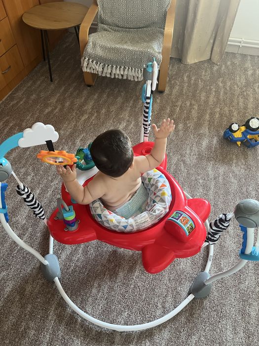 Jumper interactiv bebelusi - Centrul de activități copii