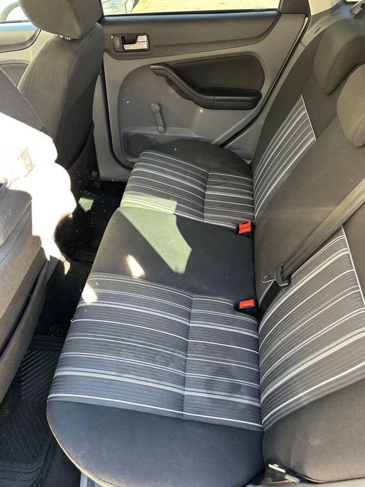 Ford Focus Mk2 Facelift – 2010 – 1.6TDCi – 286.000 km 1900€ Negociabil