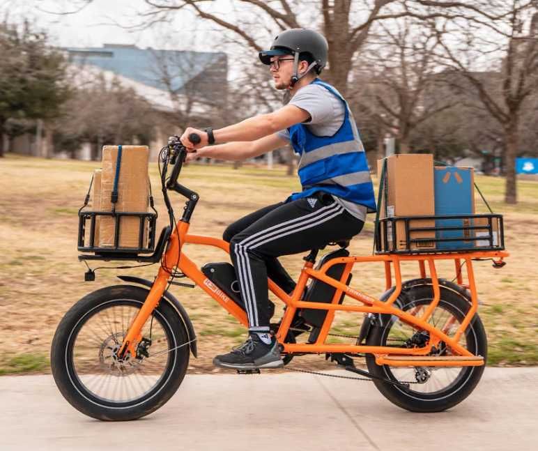 Грузовой электровелосипед для курьеров