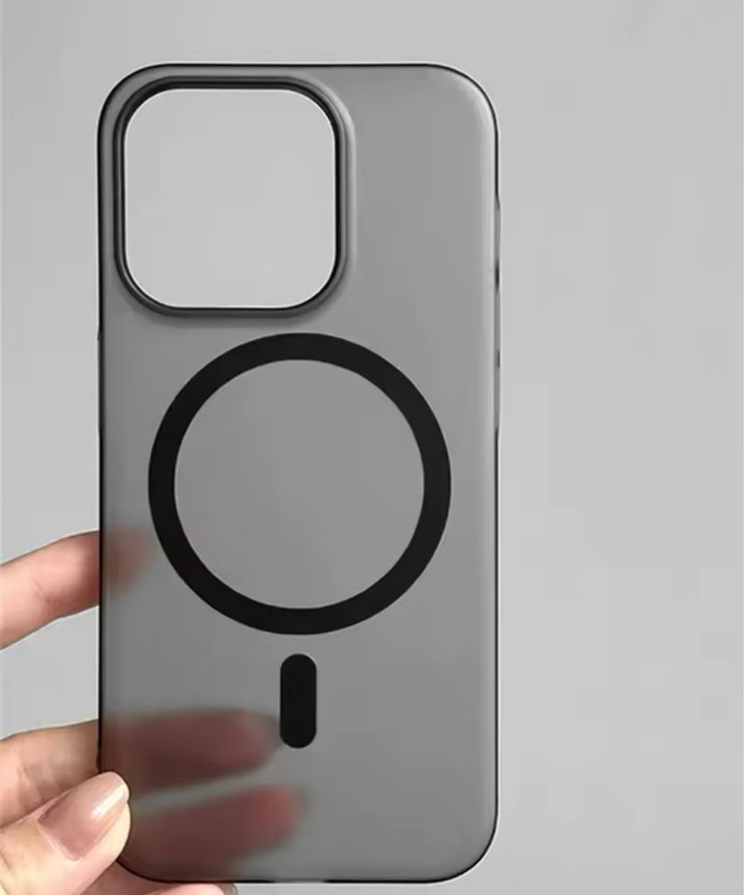 Iphone 14/15/16/PRO/MAX/PLUS Husa MagSafe Ultra Slim 0,1mm Hard Case