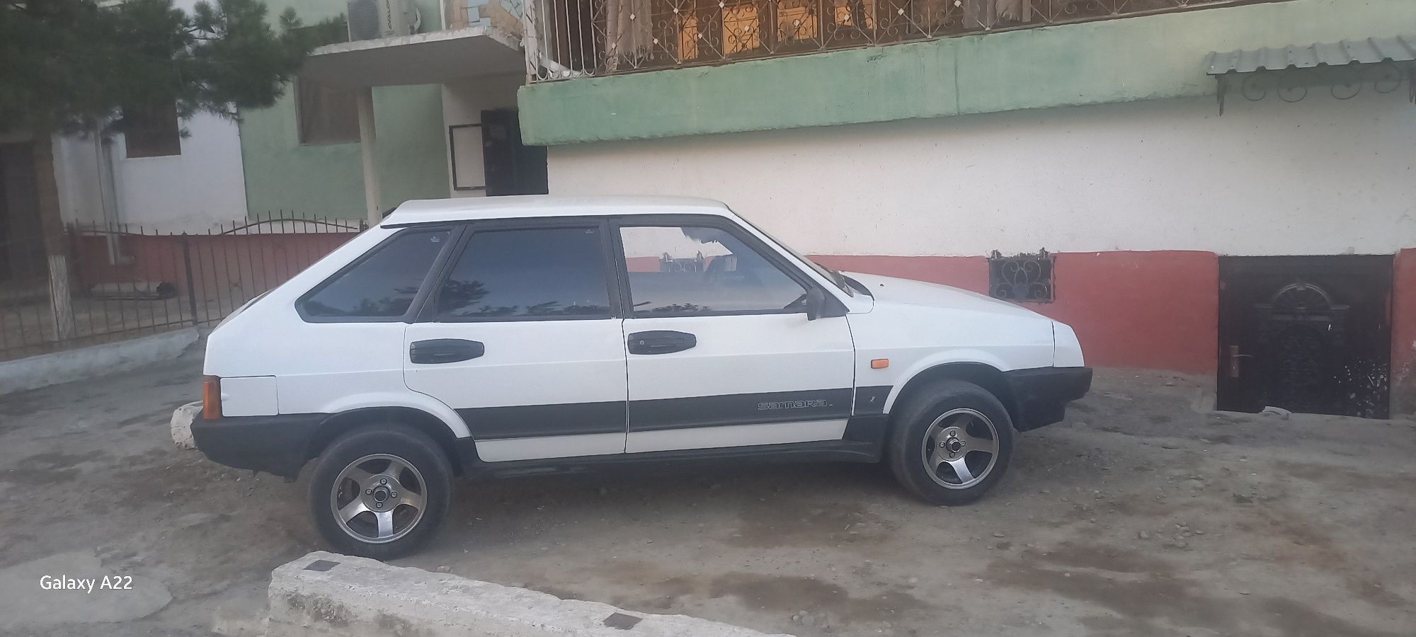 Vaz 09 moshinasi