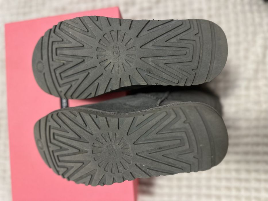 Vând UGG Originale
