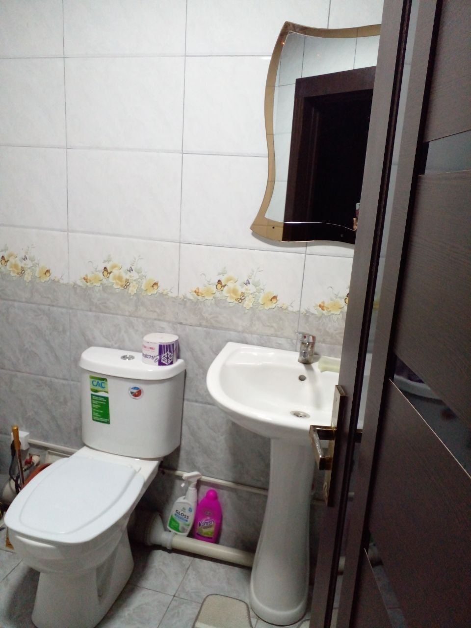 Срочно !!! Продается квартира 2х ком .в шарке1.с вещами .