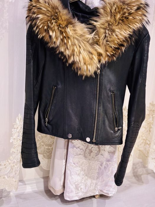 Дамско кожено яке