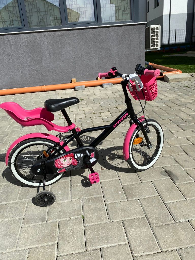Vand Bicicleta Decathlon cu accesorii