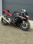 Suzuki gsx r 600 k9
