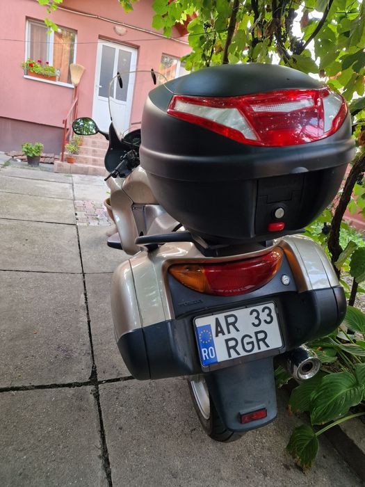 Honda Deauville NT650V