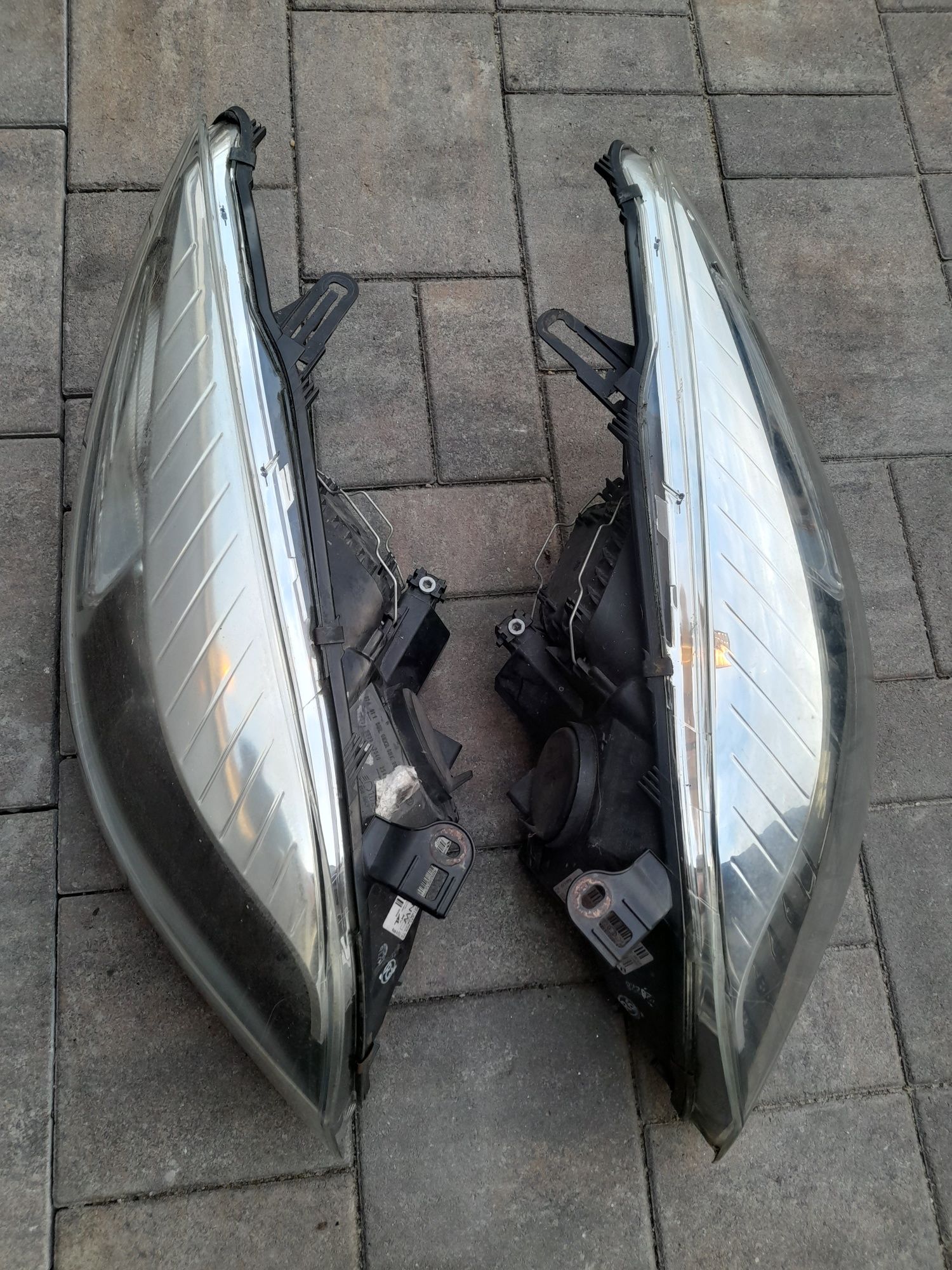 Set Far Farui Stanga Dreapta Renault Megane 3 Complete An 2009-2013
