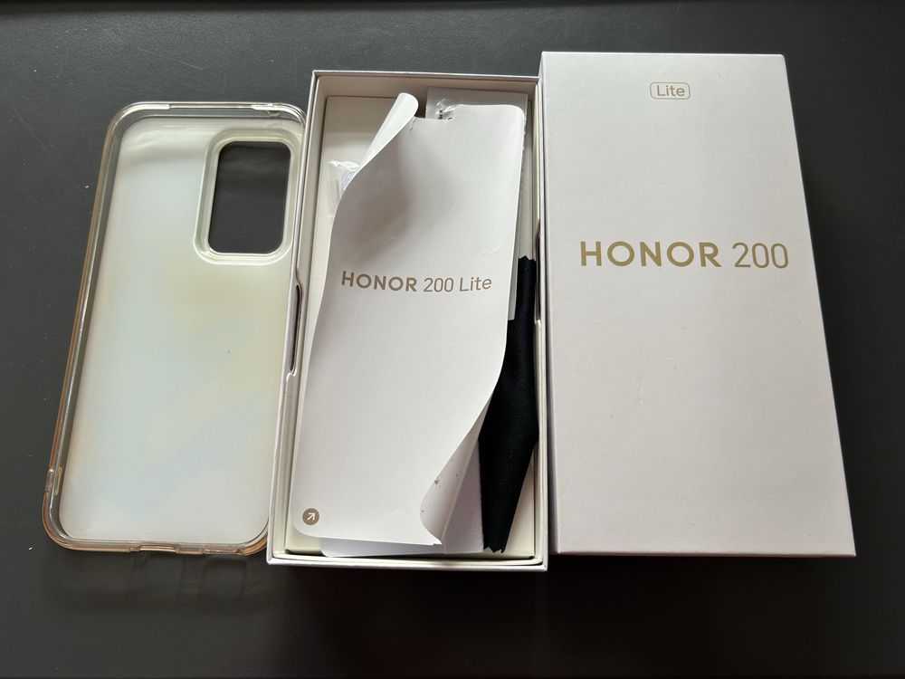 Продавам Honor 200 Lite 256/8+8GB