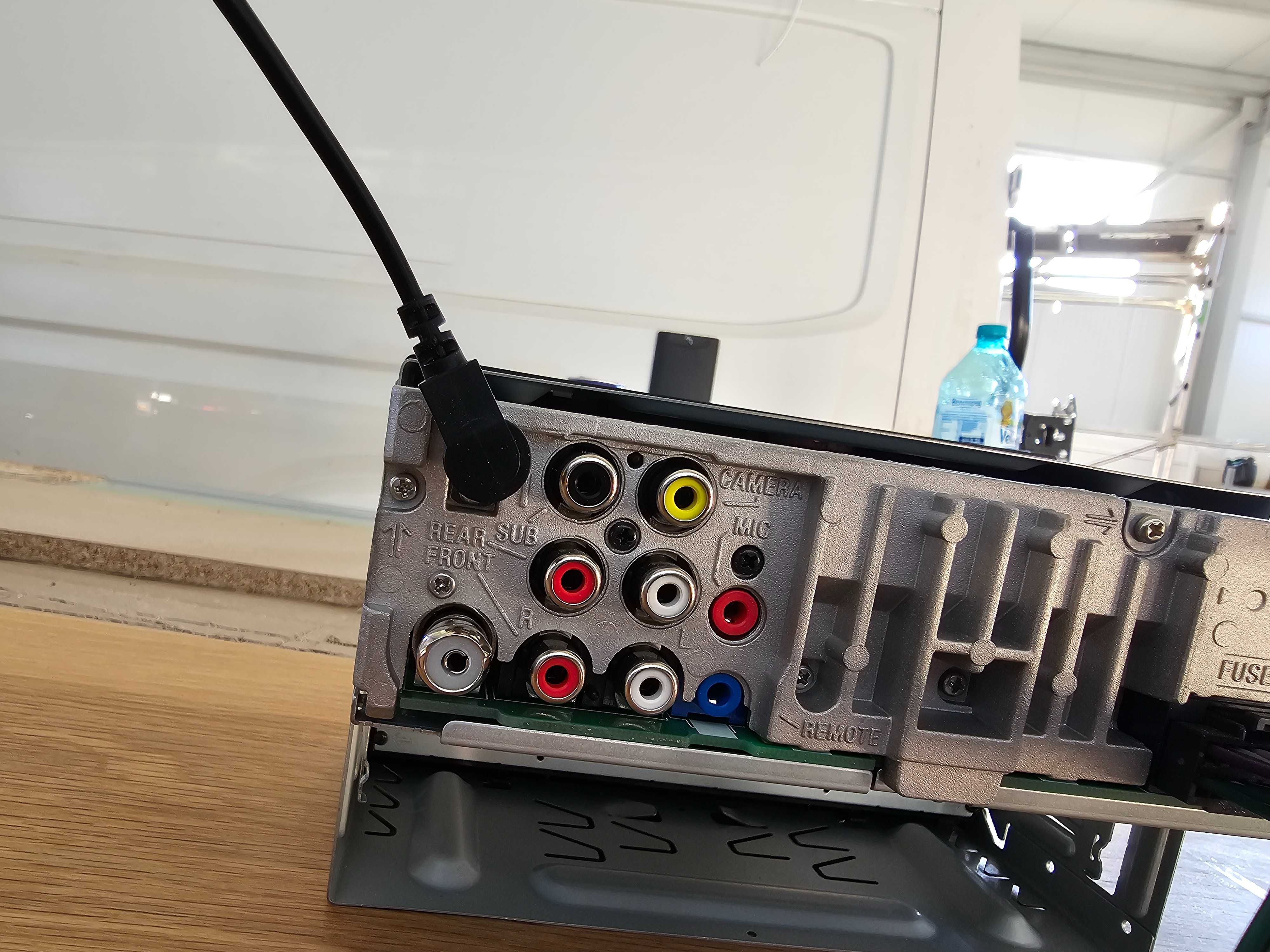 Navi Sony Multimedia ВИДЕО apple android Xav-ax3250