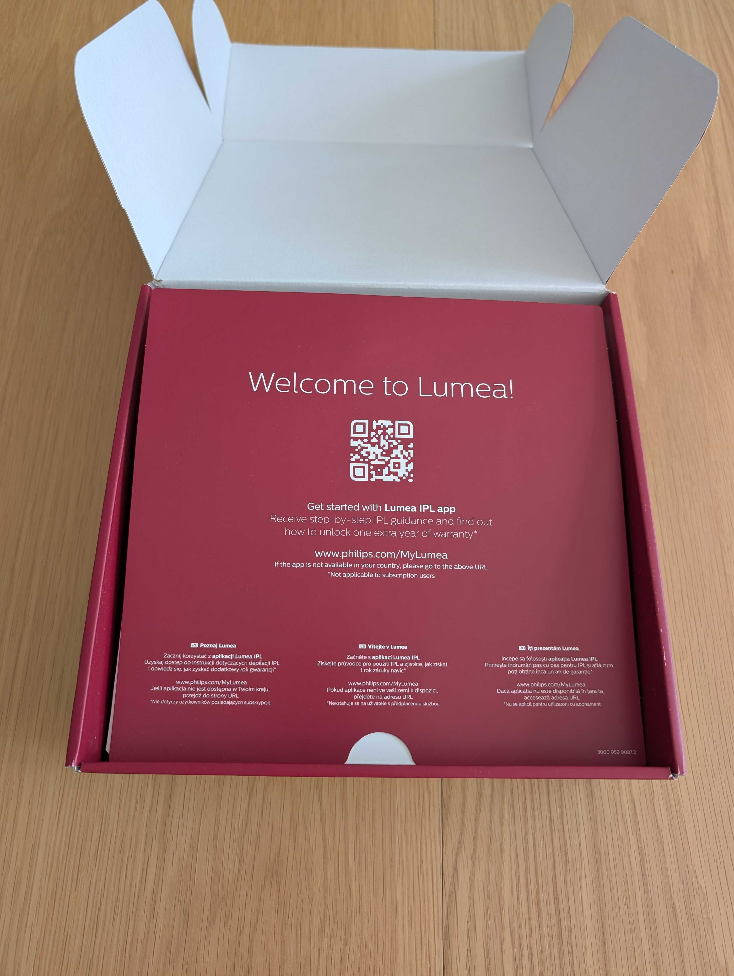 Фотоепилатор Philips Lumea 9000 BRI958 - неизползван