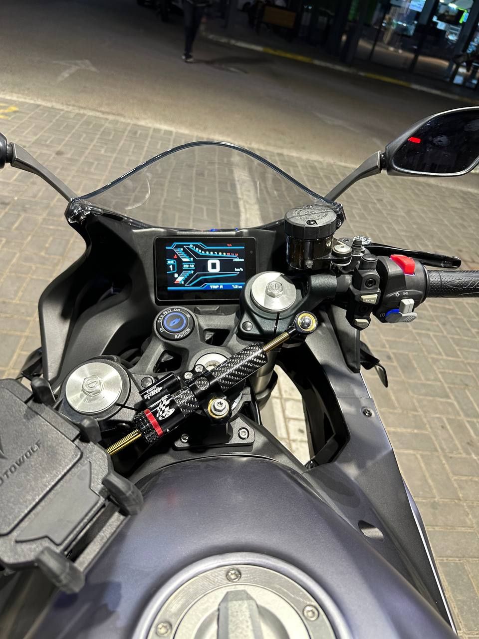 Qj moto 600rr sotiladi IDEAL holati