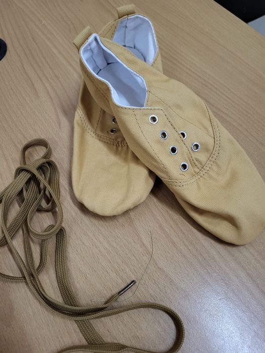 Обувь для танцев ( джазовки)