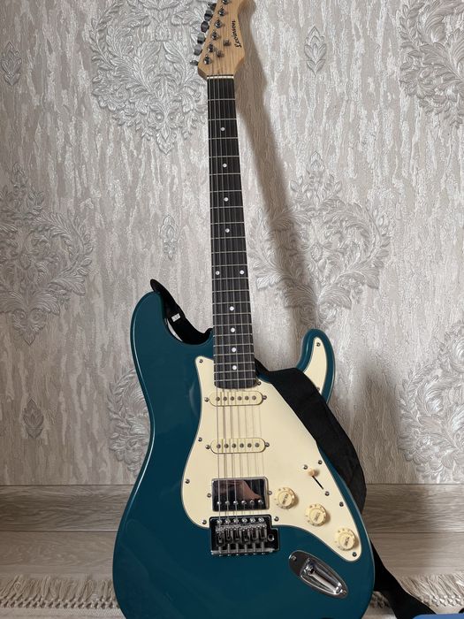 Электрогитара Levinson