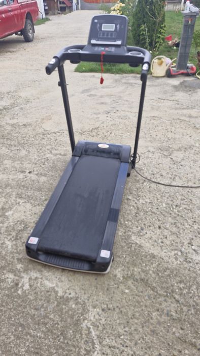 1400 RON vând bandă de alergat