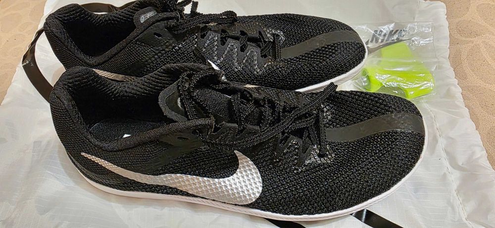 нови шпайкове Nike Rival Distance