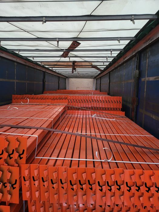 Vând rafturi metalice profesionale LA  SUPER PREȚURI TRANVERSA 70 LEI