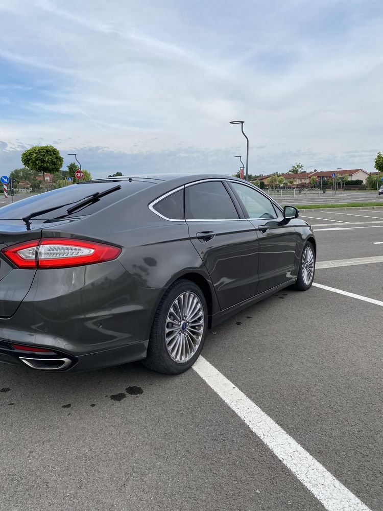 Ford Mondeo biturbo 210cp an 2017