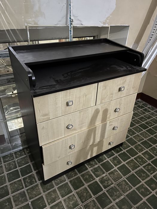 Продам пеленальный столик/комод