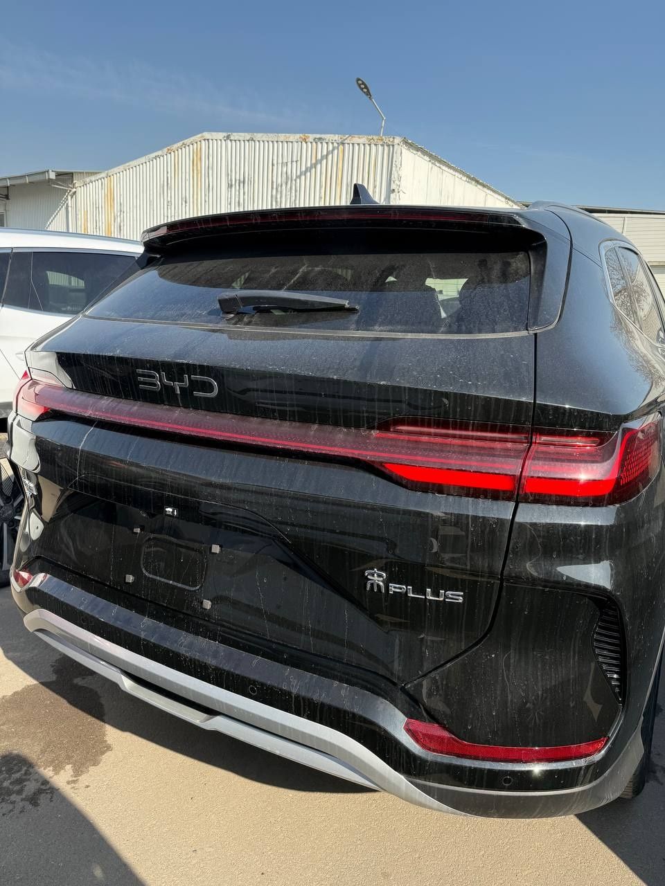 BYD CHEMPION 605 km 2025 kuzov Toshkentda  tayyor