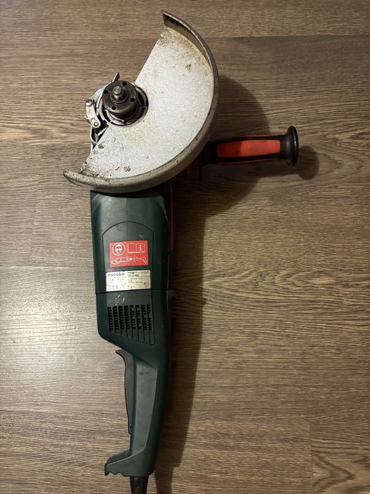 Ъглошлайф Metabo