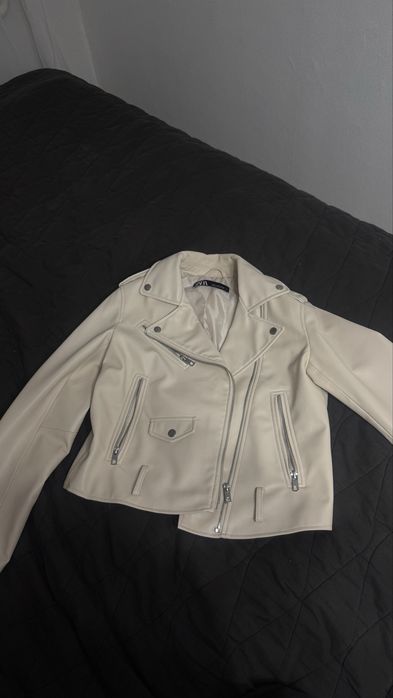 Кожаная куртка Zara