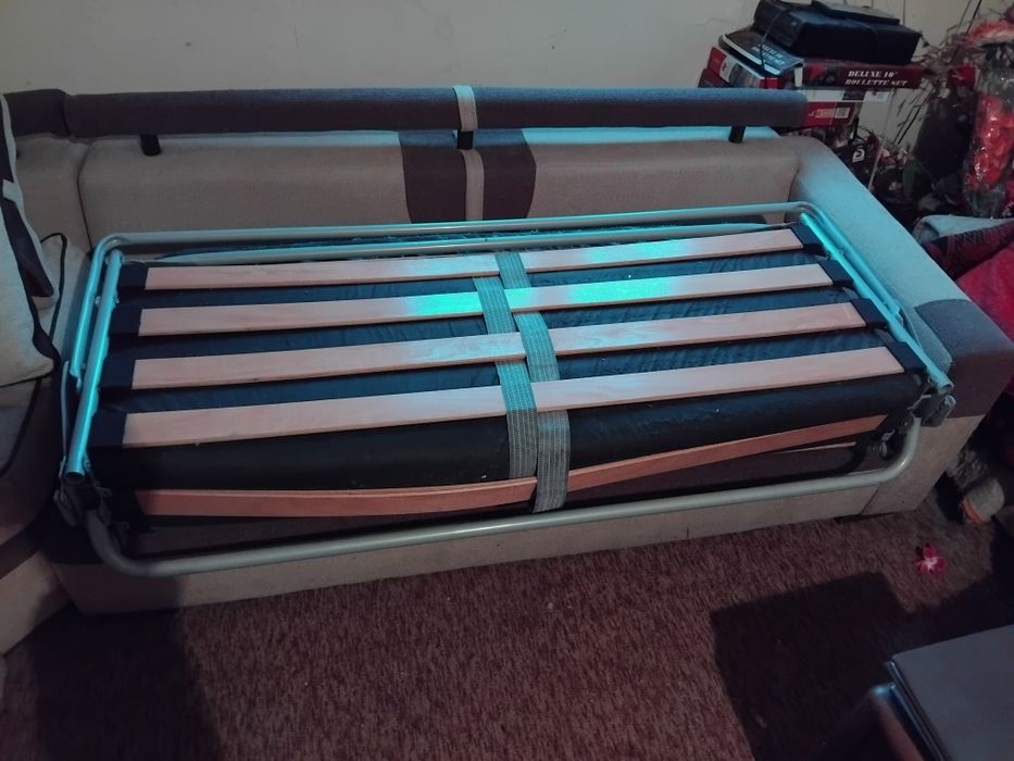 Употребяван ъглов диван