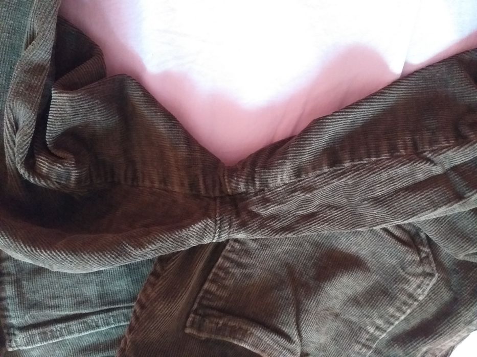 Кадифени джинси за бременни