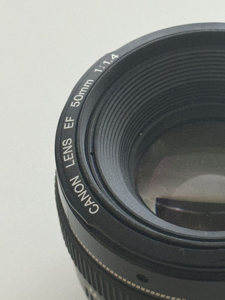 Canon EF 50 mm 1.4 USM - Obiectiv DSLR