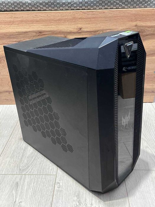 Acer Predator Orion: корпус, БП 500W Gold, матплата LGA1200, кулеры
