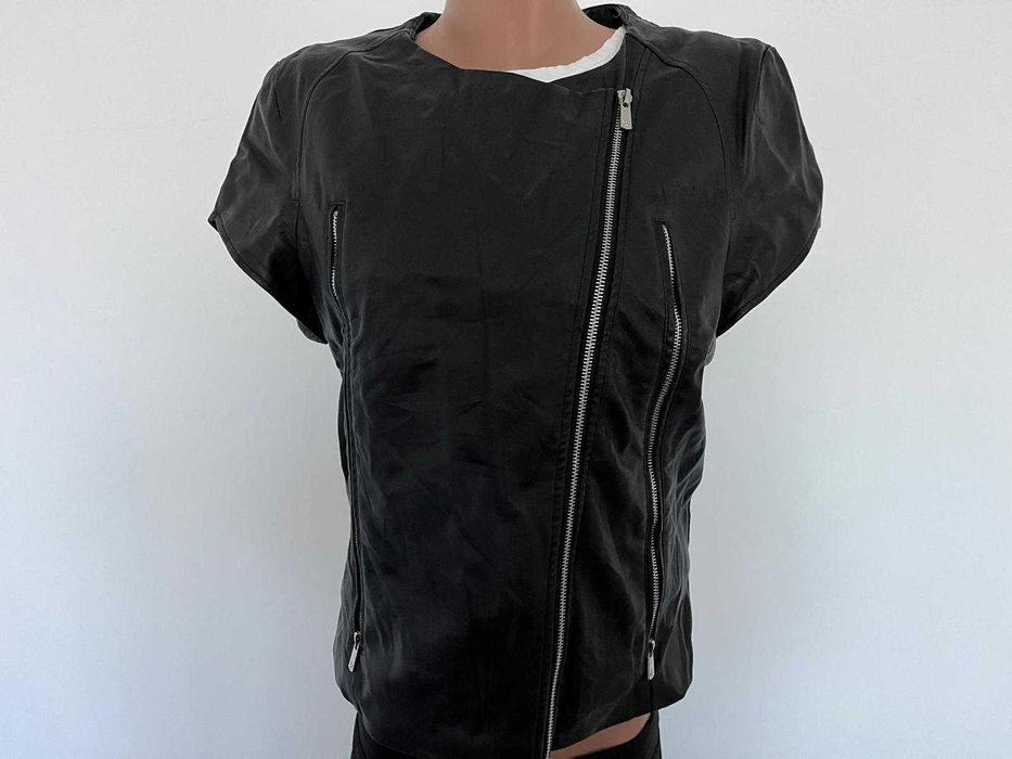 Vesta Prima Donna neagră, mărime M (XL Italia), cu fermoare metalice