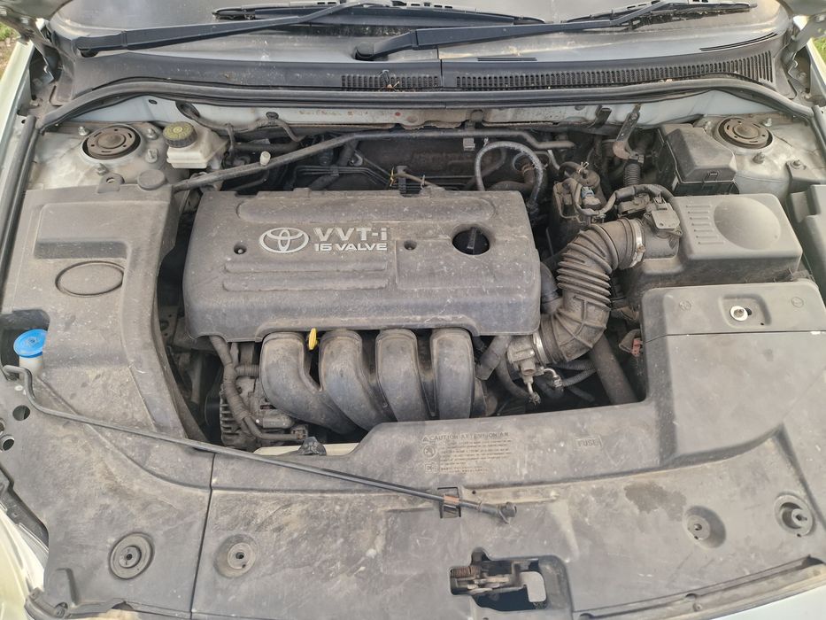Dezmembrez Toyota Avensis T25 2003-2008  1.8 vvt-i 129 cp