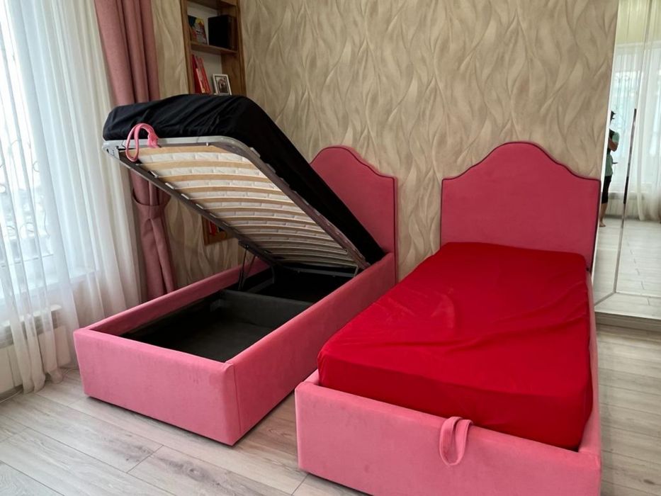 Продаем Новую Детскую односпальную кровать с матрасом