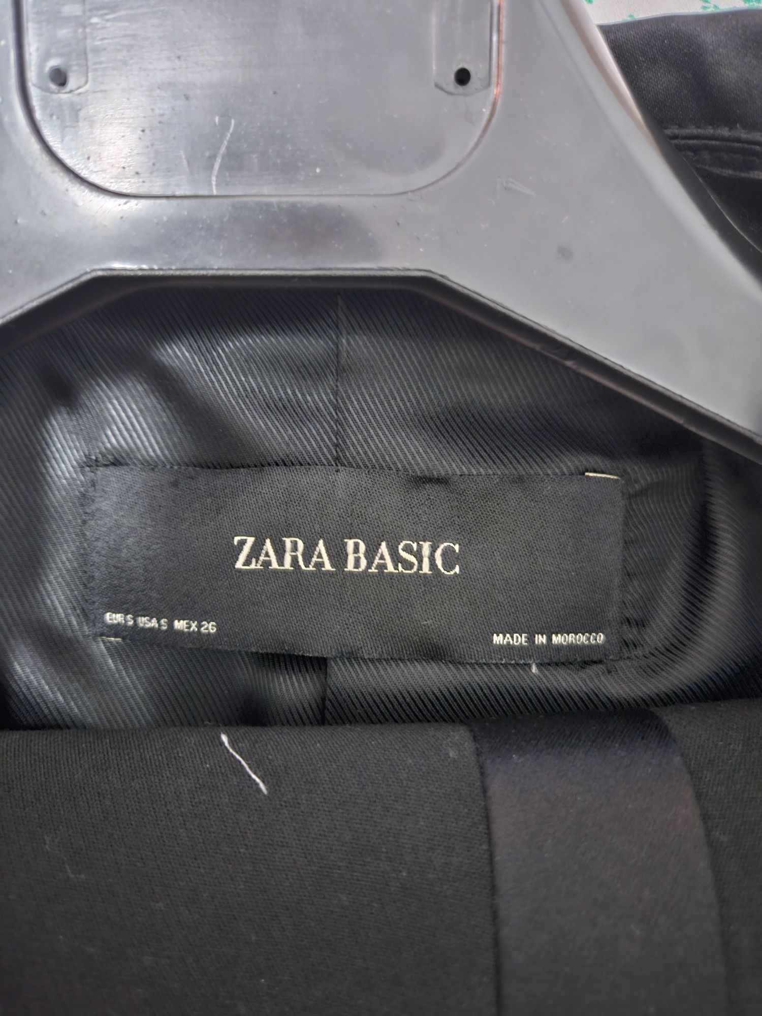 Костюм женский Zara р42