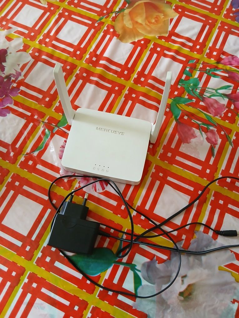 Mercusys wifi sotiladi. Ishlashi zo'r.