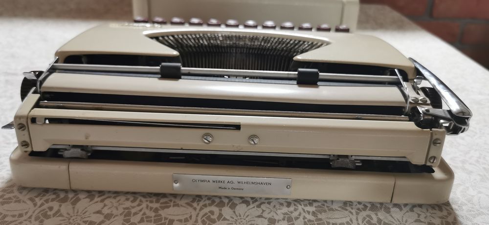 Masina de scris   Olympia Splendid 33